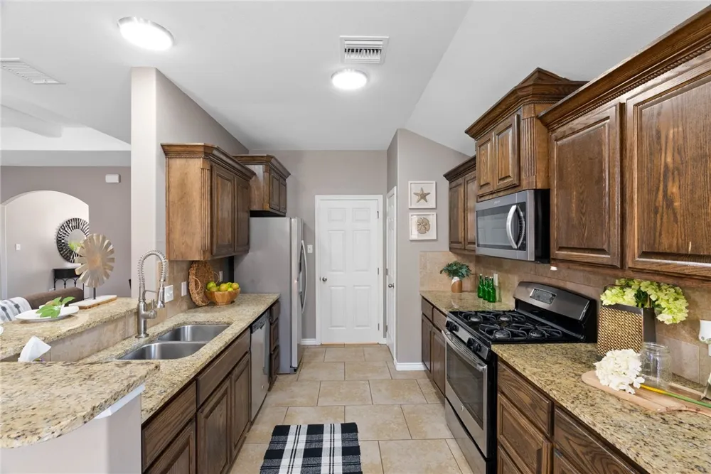 1110 Fallow Lane Corpus Christi, TX 78418