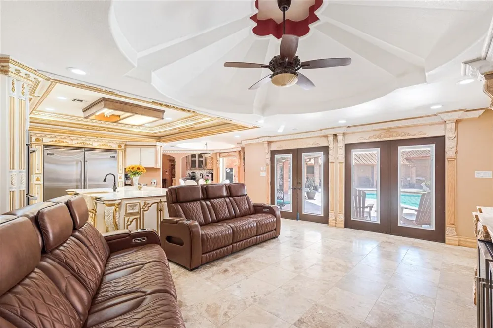 221 W Sage Kingsville, TX 78363