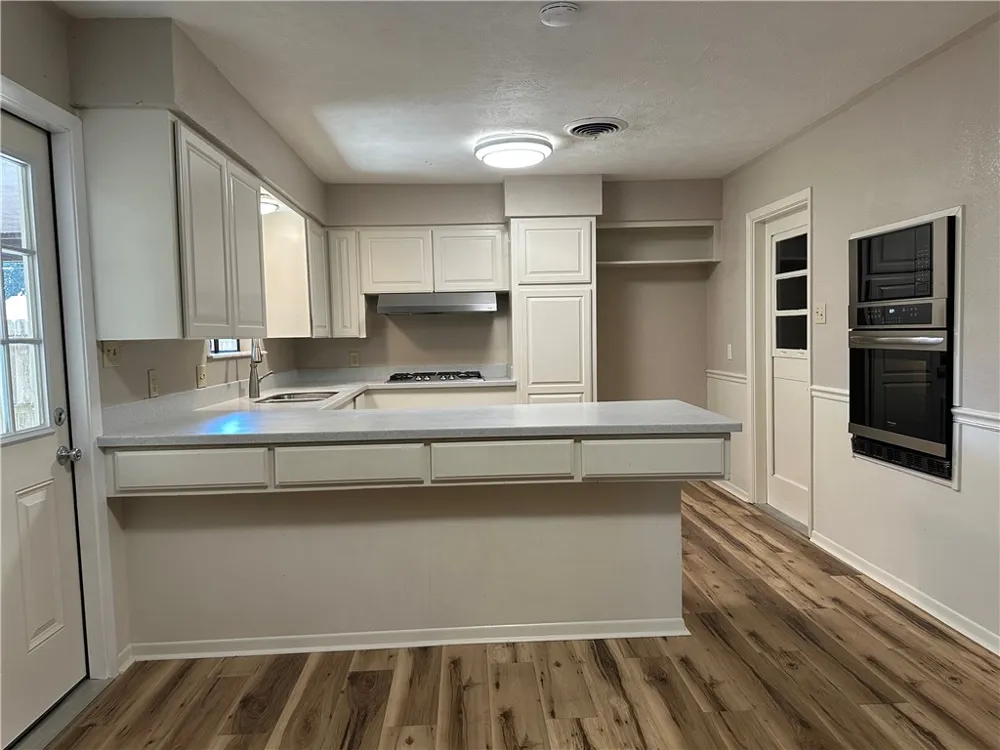 118 7th Street Portland, TX 78374