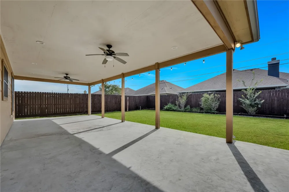 3021 Maverick Drive Corpus Christi, TX 78410