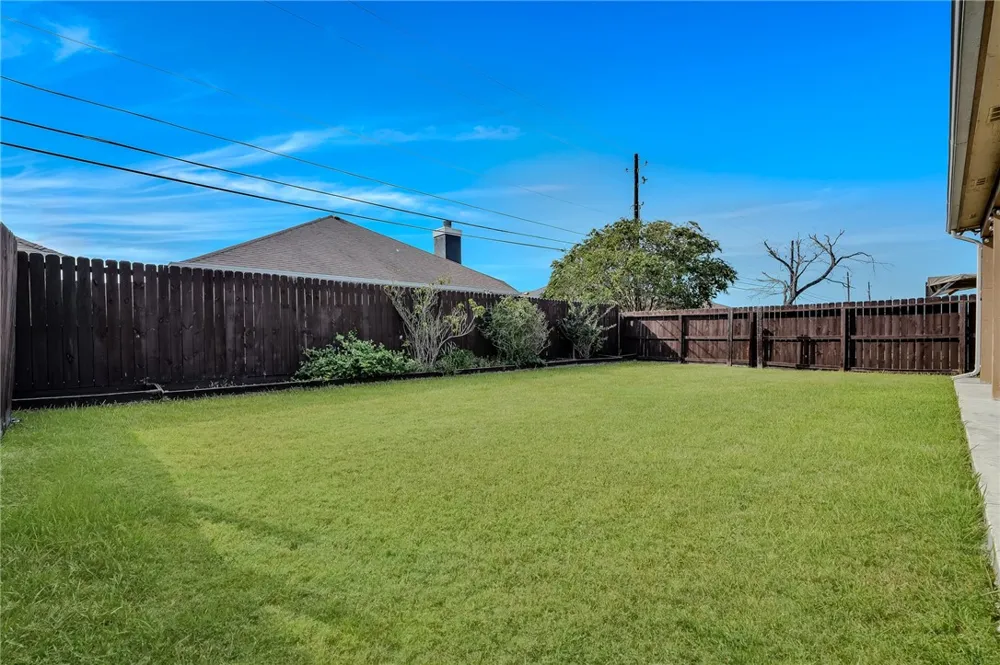 3021 Maverick Drive Corpus Christi, TX 78410