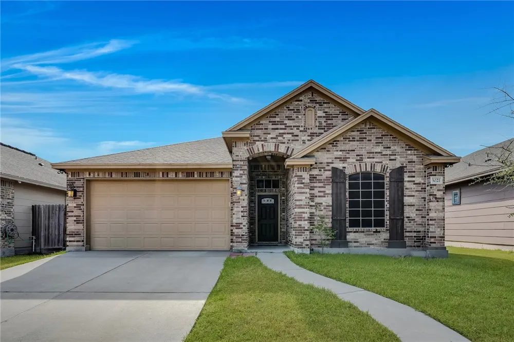 3021 Maverick Drive Corpus Christi, TX 78410