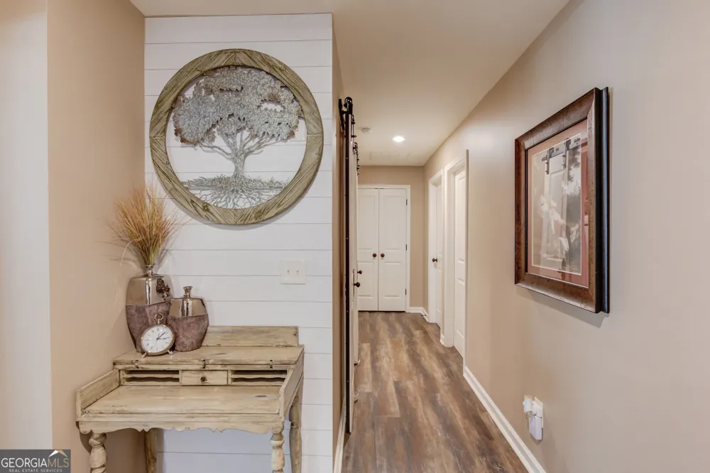 6144 Stella Light DR Flowery Branch, GA 30542