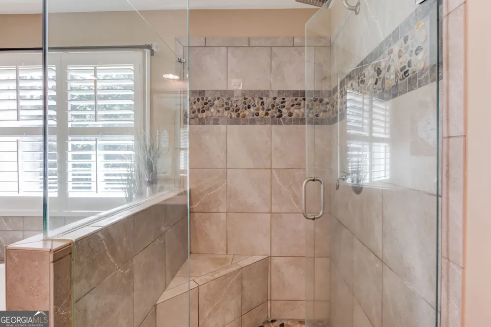 6144 Stella Light DR Flowery Branch, GA 30542