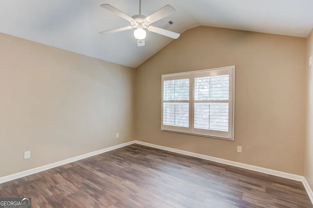 6144 Stella Light DR Flowery Branch, GA 30542