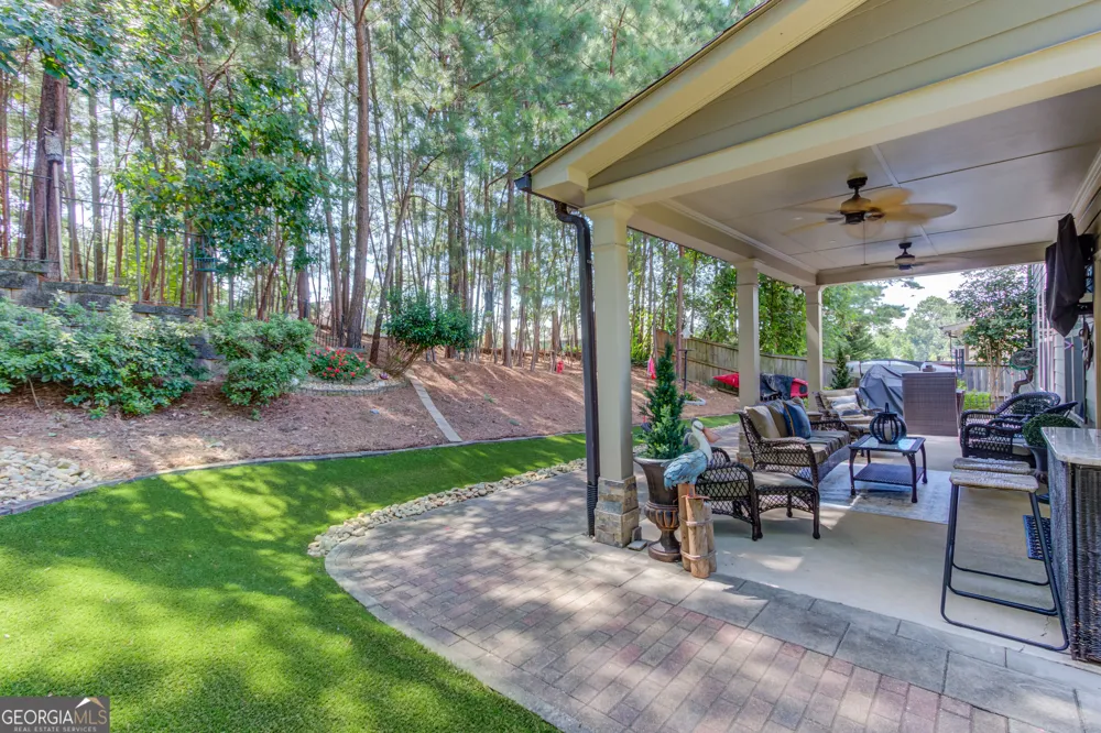 6144 Stella Light DR Flowery Branch, GA 30542
