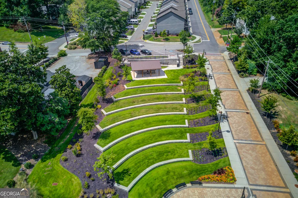 6144 Stella Light DR Flowery Branch, GA 30542