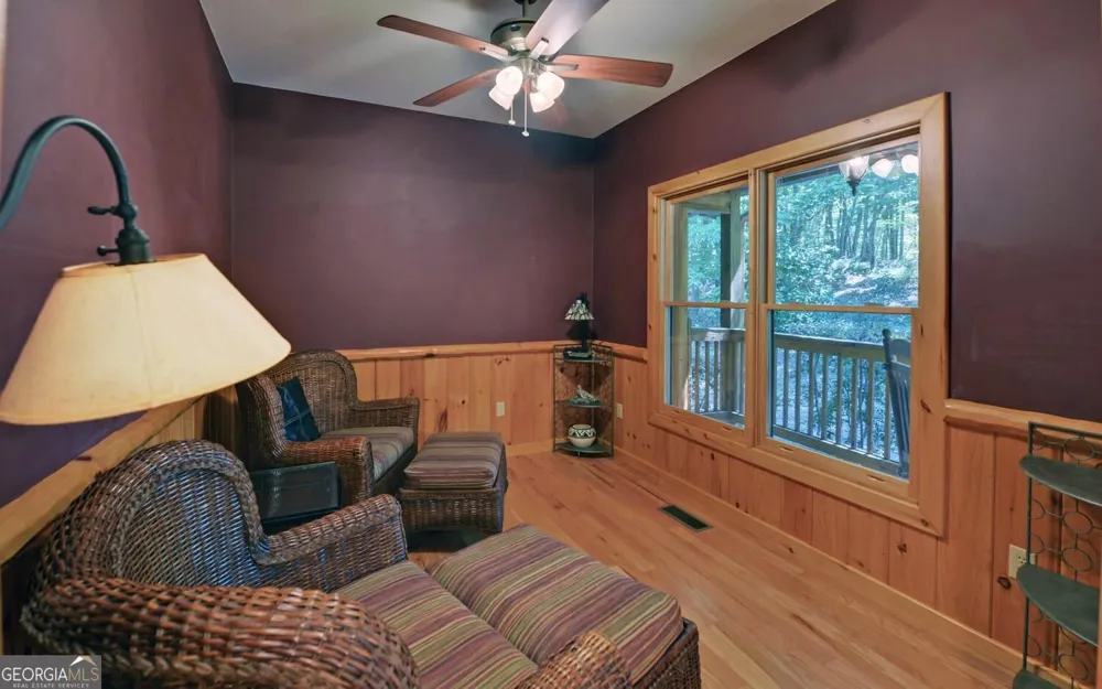 803 Brookhaven LN Blue Ridge, GA 30513