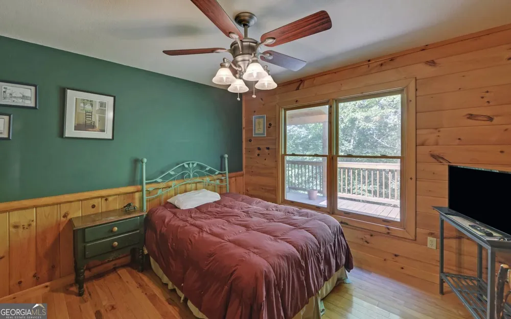 803 Brookhaven LN Blue Ridge, GA 30513