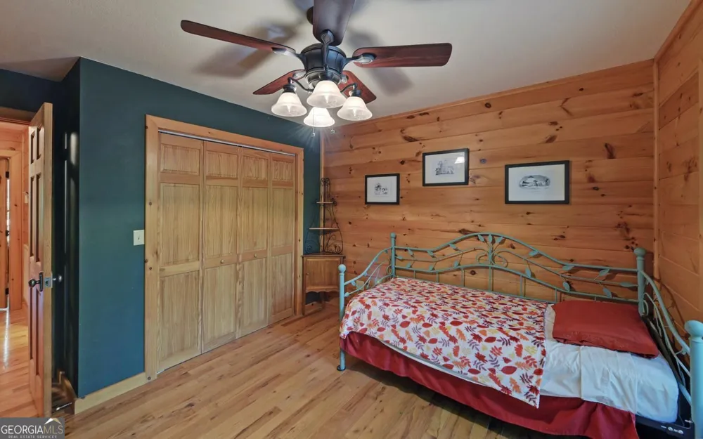 803 Brookhaven LN Blue Ridge, GA 30513
