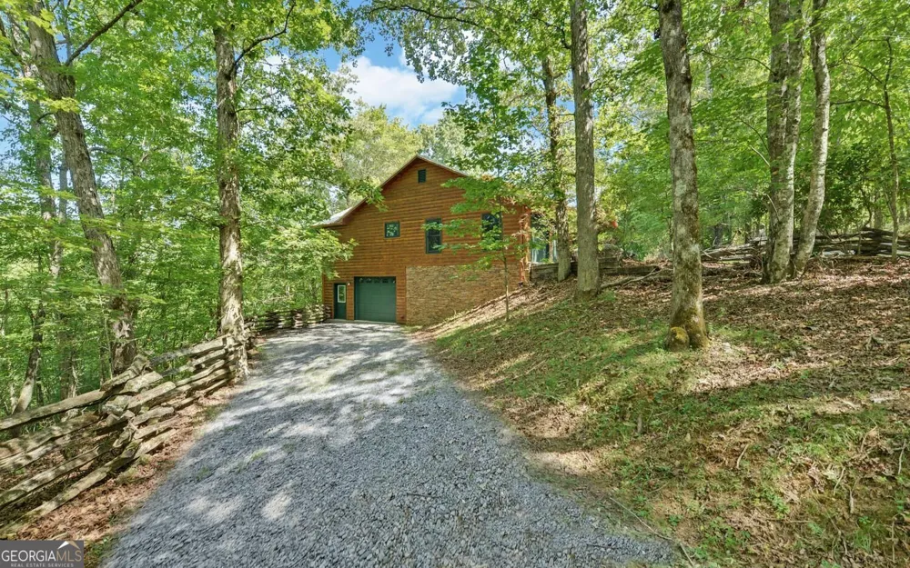 803 Brookhaven LN Blue Ridge, GA 30513
