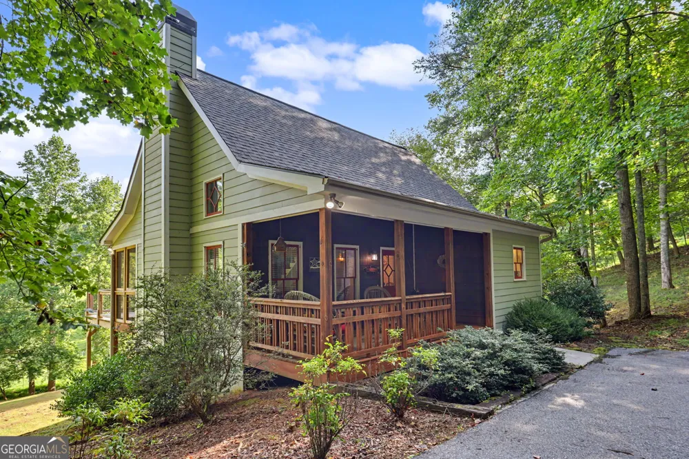 105 Evergreen RD Hiawassee, GA 30546