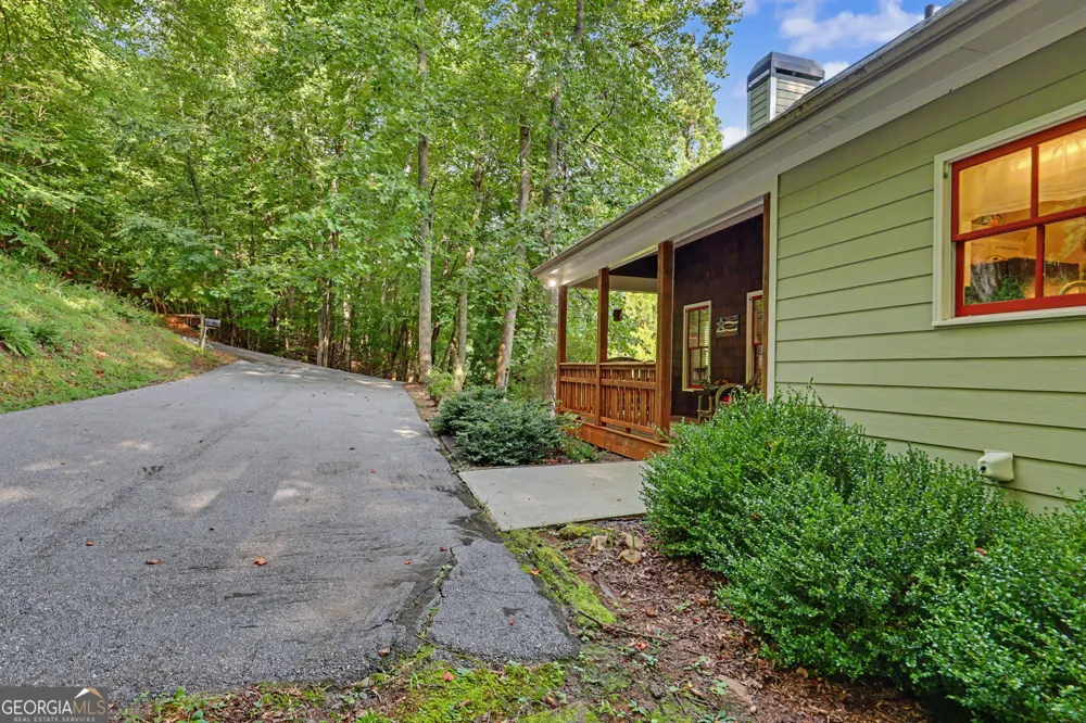105 Evergreen RD Hiawassee, GA 30546