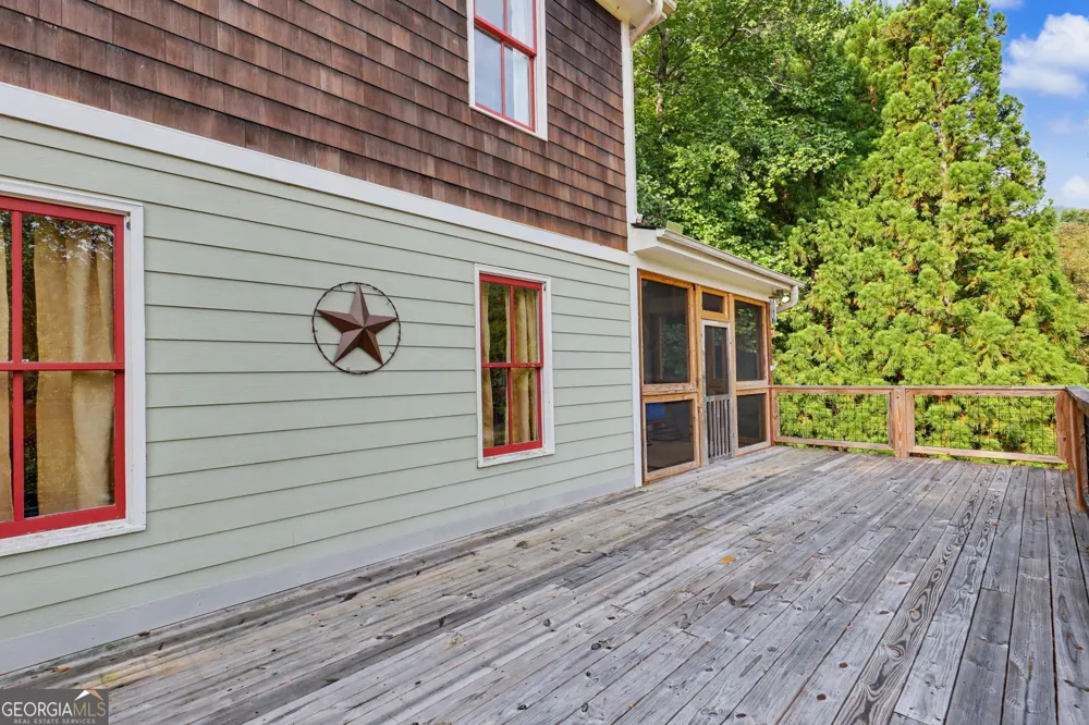 105 Evergreen RD Hiawassee, GA 30546
