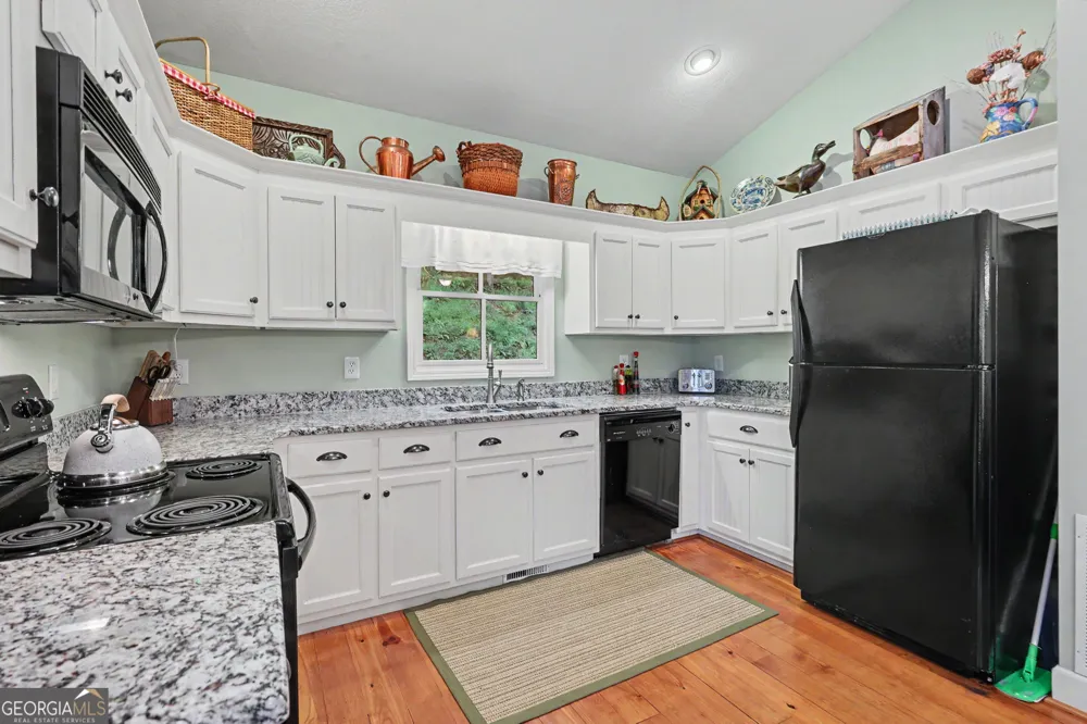 105 Evergreen RD Hiawassee, GA 30546