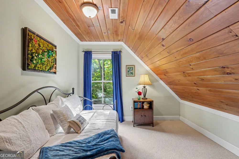 105 Evergreen RD Hiawassee, GA 30546