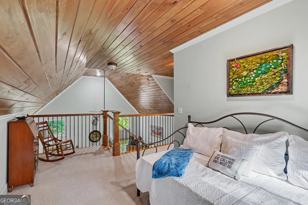 105 Evergreen RD Hiawassee, GA 30546