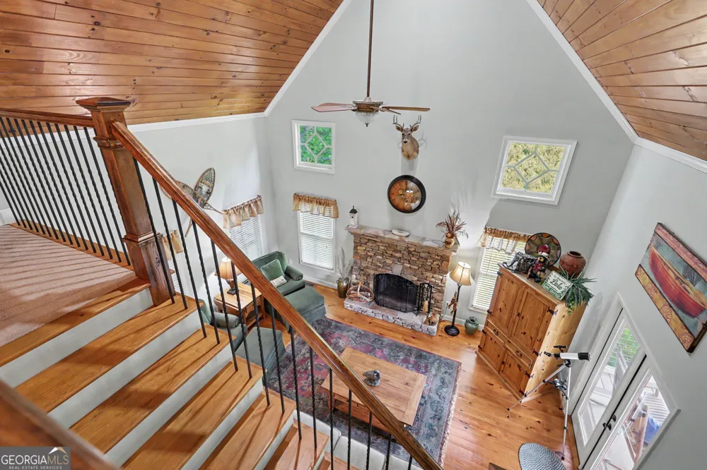 105 Evergreen RD Hiawassee, GA 30546