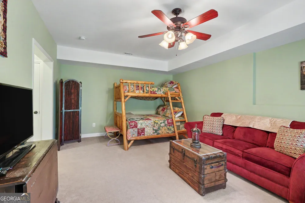 105 Evergreen RD Hiawassee, GA 30546