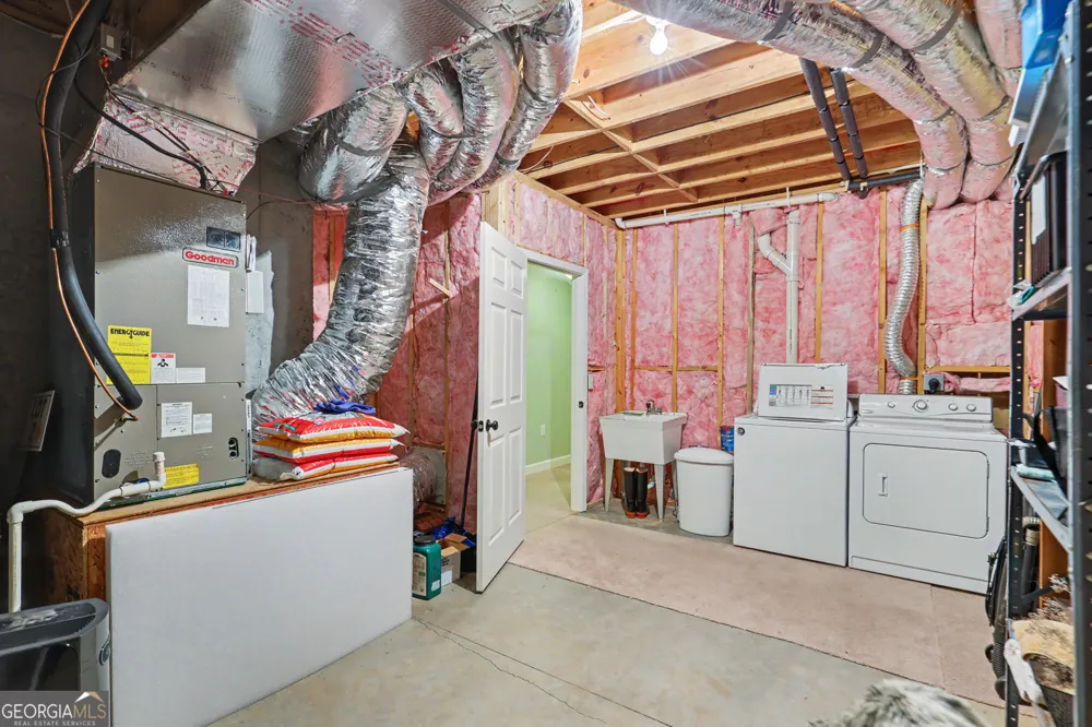 105 Evergreen RD Hiawassee, GA 30546