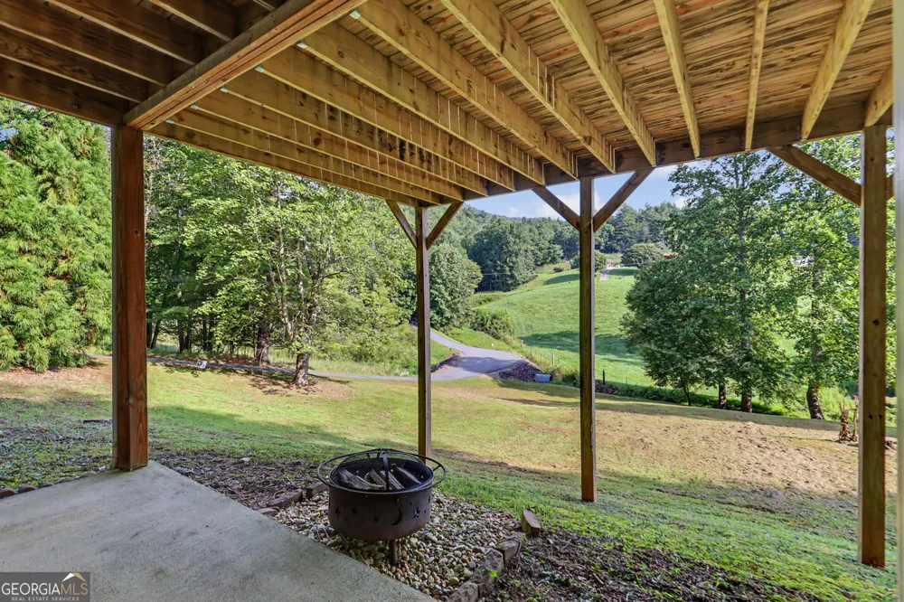 105 Evergreen RD Hiawassee, GA 30546
