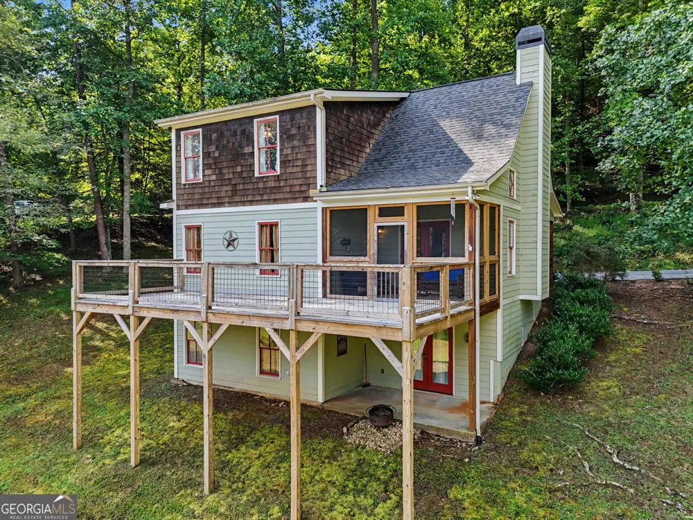 105 Evergreen RD Hiawassee, GA 30546