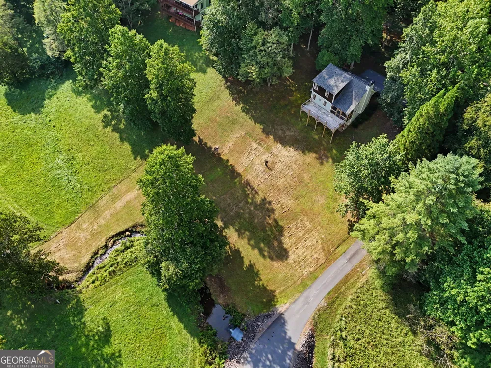 105 Evergreen RD Hiawassee, GA 30546