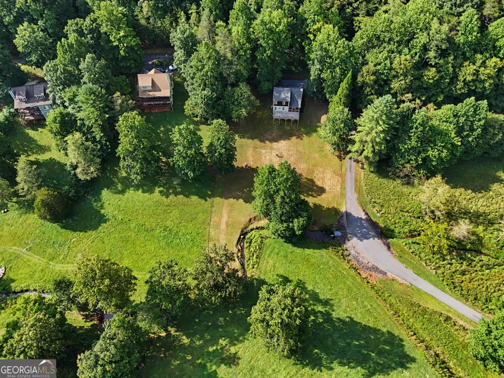 105 Evergreen RD Hiawassee, GA 30546