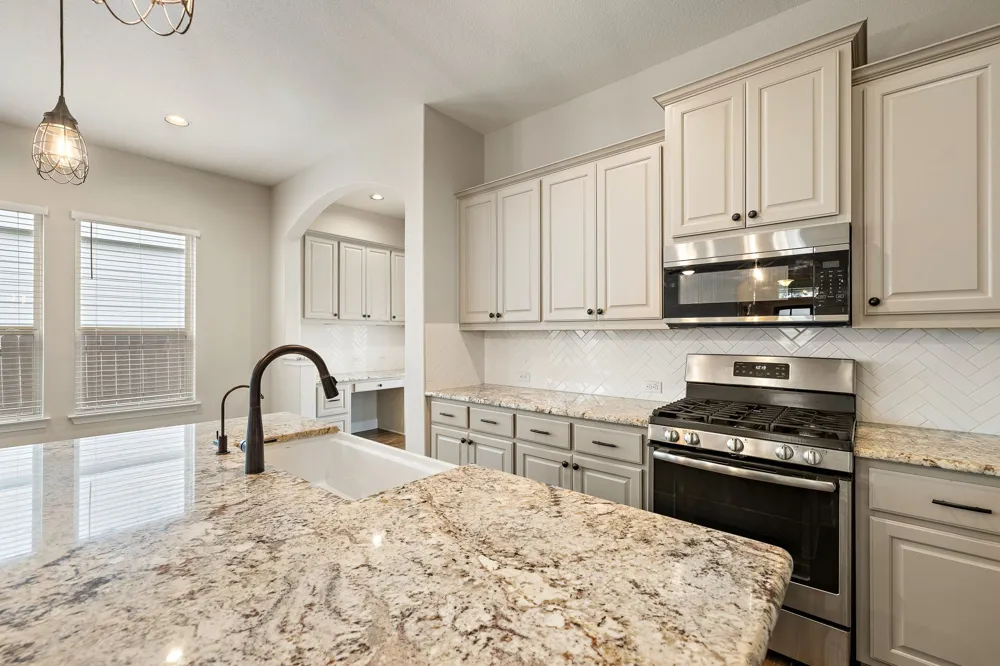 2137 Ringstaff Road Leander, TX 78641