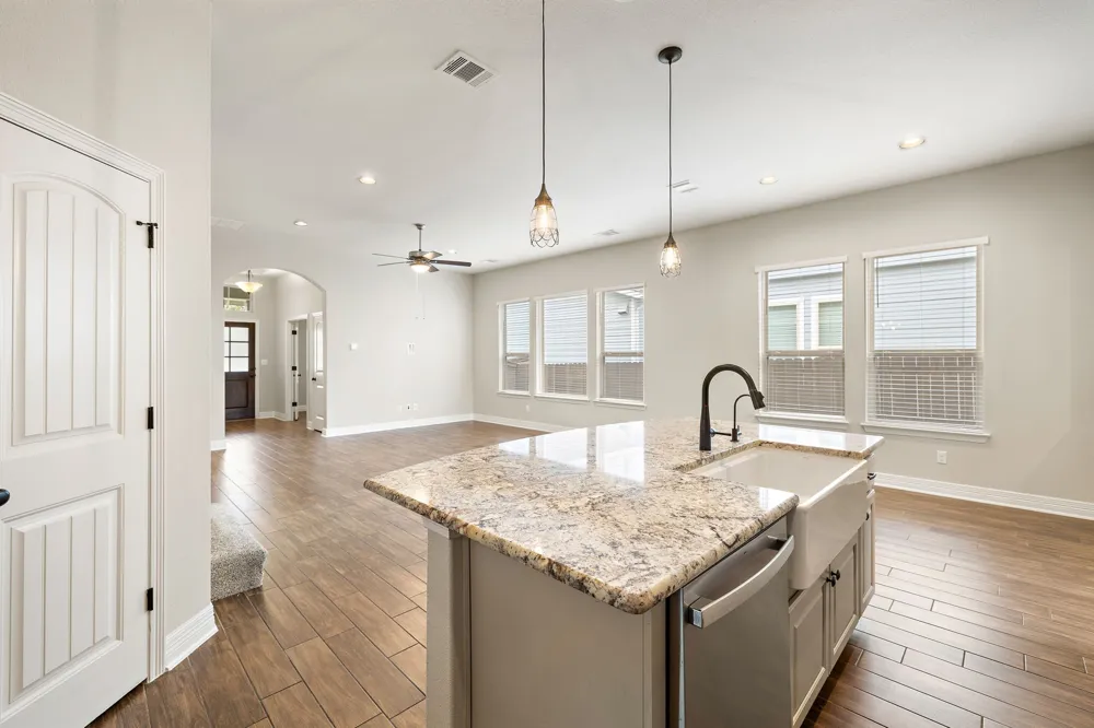 2137 Ringstaff Road Leander, TX 78641