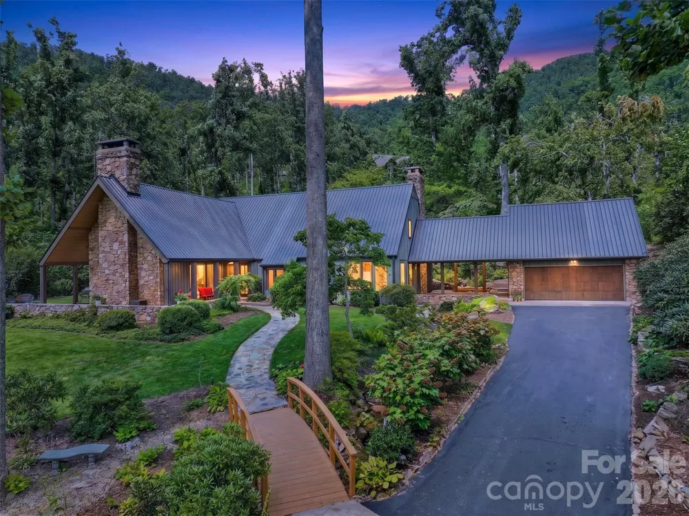 299 Webb Cove Road Asheville, NC 28804