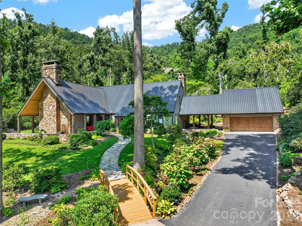 299 Webb Cove Road Asheville, NC 28804