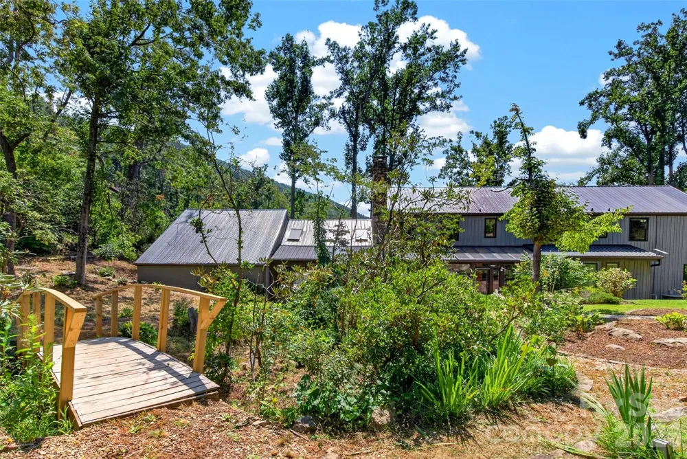299 Webb Cove Road Asheville, NC 28804