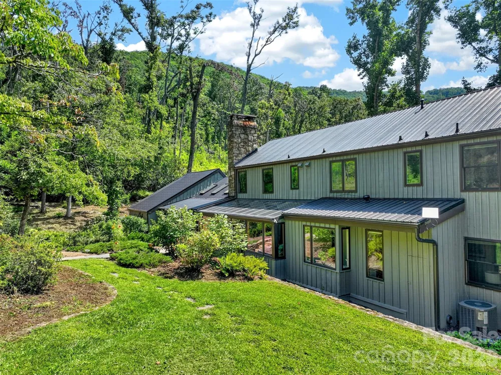 299 Webb Cove Road Asheville, NC 28804