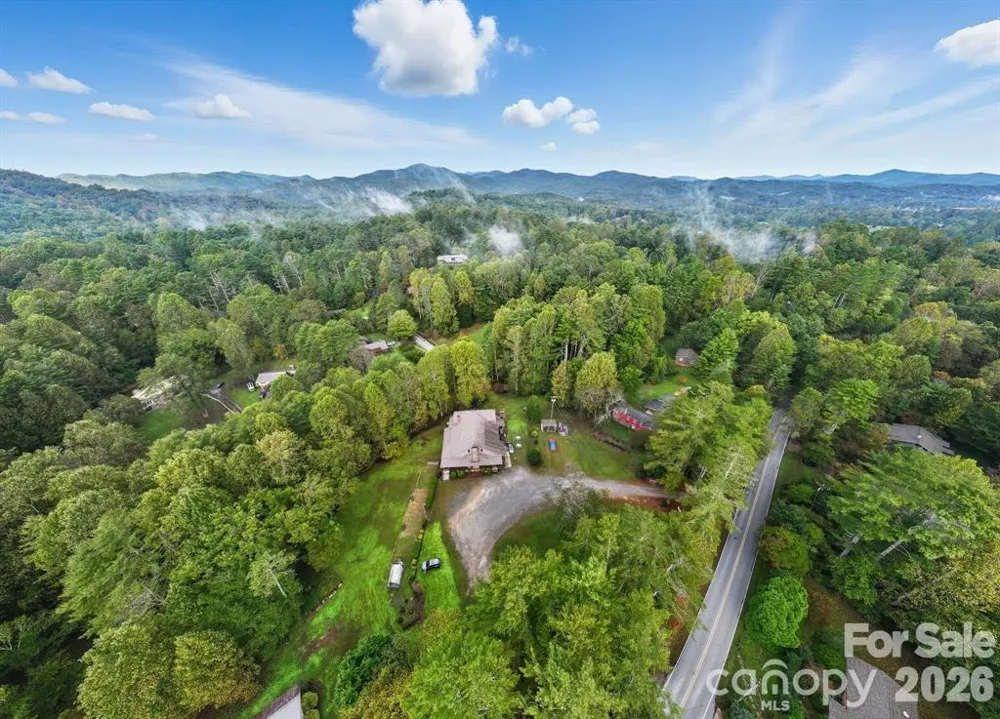 Off Meadowbrook Circle Brevard, NC 28712