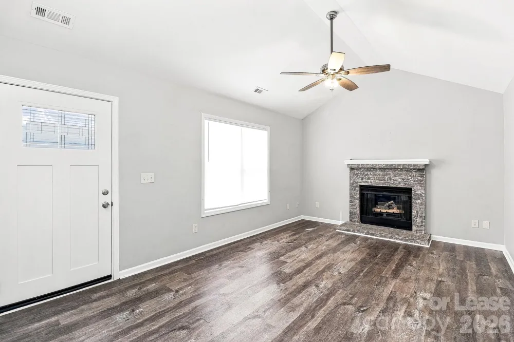 1109 Crescent Way Wingate, NC 28174