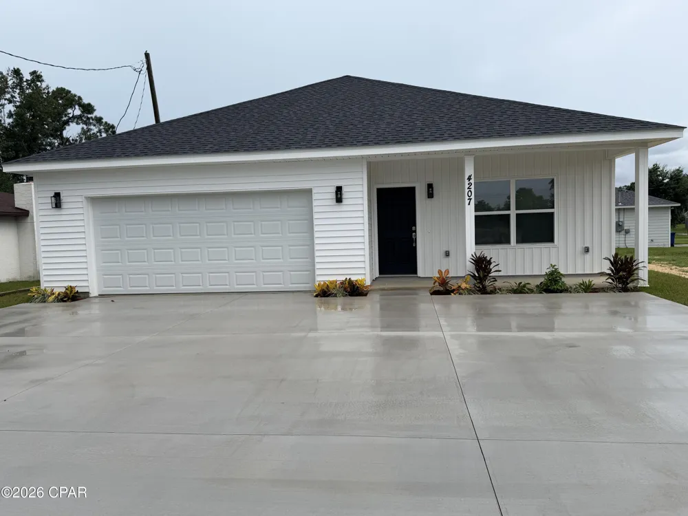 4207 Northshore Road Panama City, FL 32405