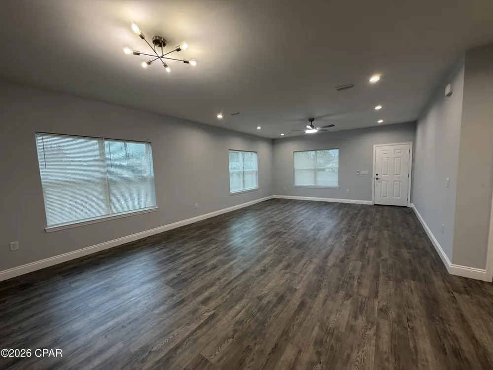 4207 Northshore Road Panama City, FL 32405