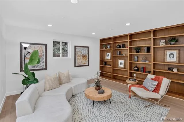 3723 S Hudson Street Denver, CO 80237