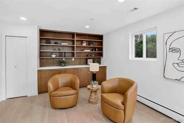 3723 S Hudson Street Denver, CO 80237