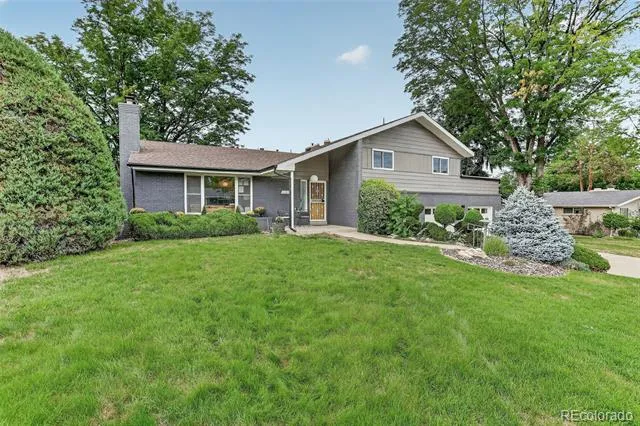 3723 S Hudson Street Denver, CO 80237