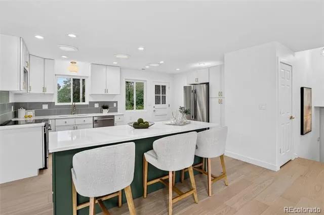 3723 S Hudson Street Denver, CO 80237
