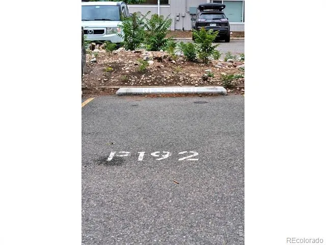 850 W Moorhead Circle #2F Boulder, CO 80305
