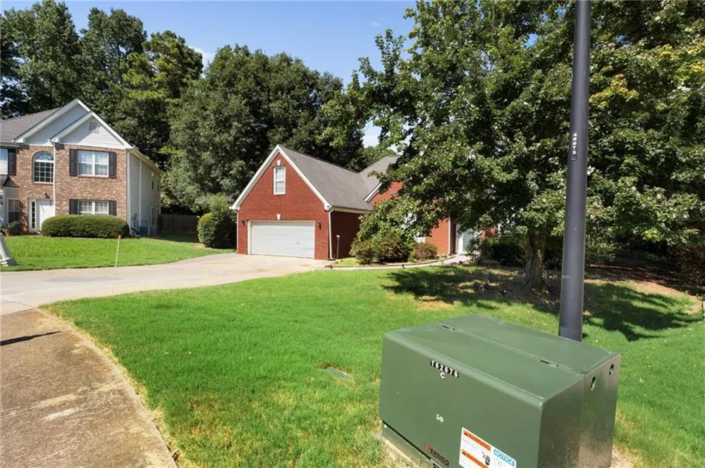 1000 Georgian Hills Dr Lawrenceville, GA 30045