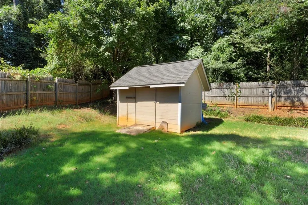 1000 Georgian Hills Dr Lawrenceville, GA 30045