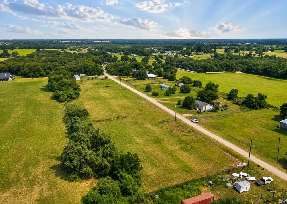 Alto Lane Gholson, TX 76705