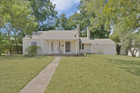 515 Frontier Street