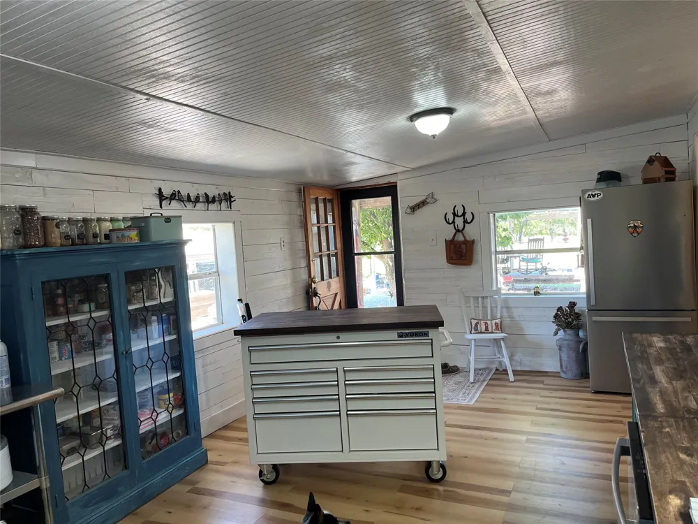 12613 State Highway 36 E Cross Plains, TX 76443