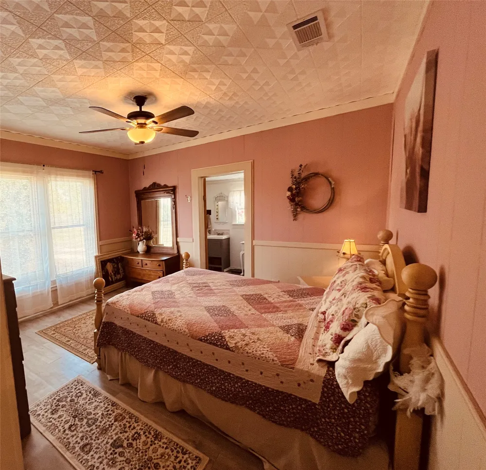 12613 State Highway 36 E Cross Plains, TX 76443