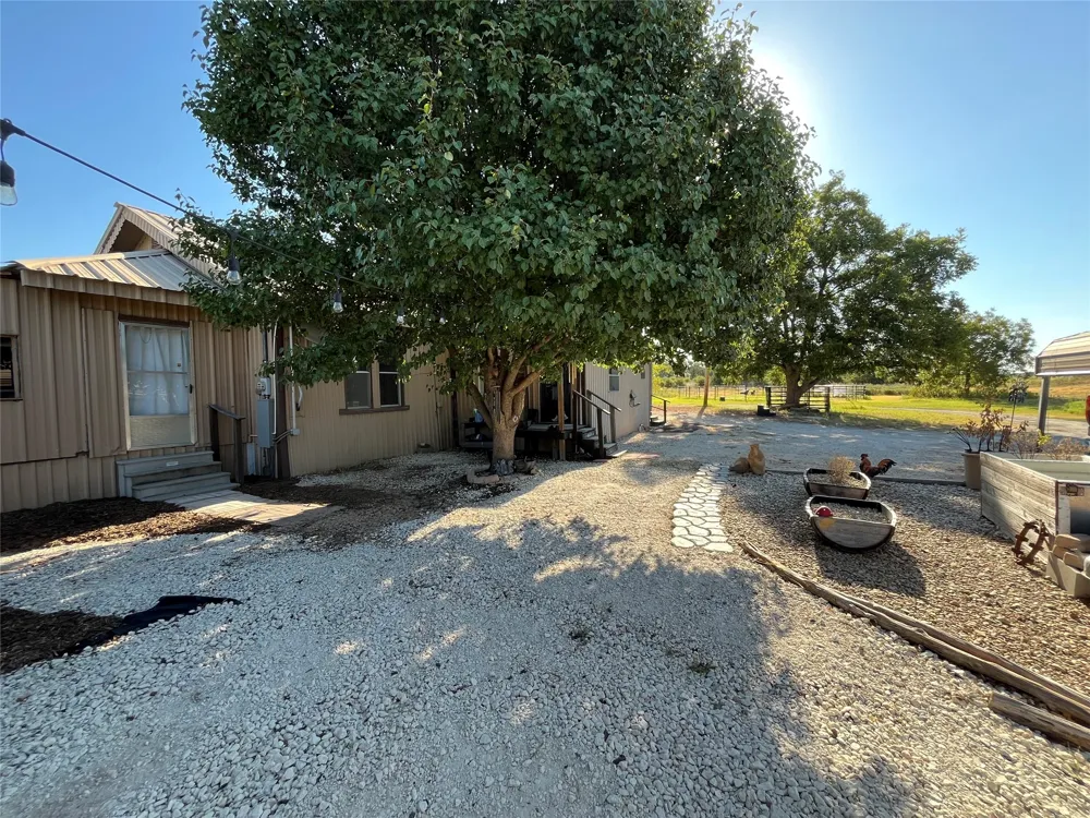12613 State Highway 36 E Cross Plains, TX 76443